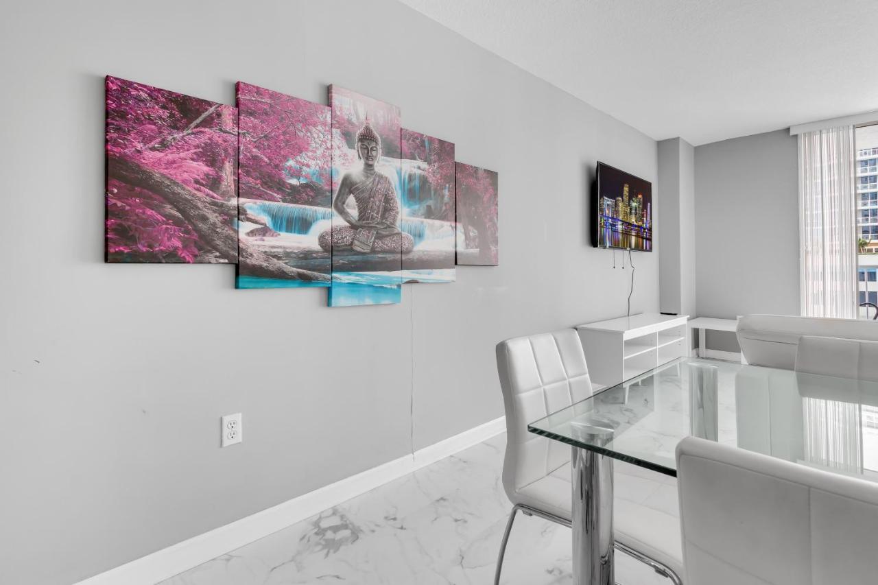 The Club At Brickell Bay Luxury Suites Miami Luaran gambar