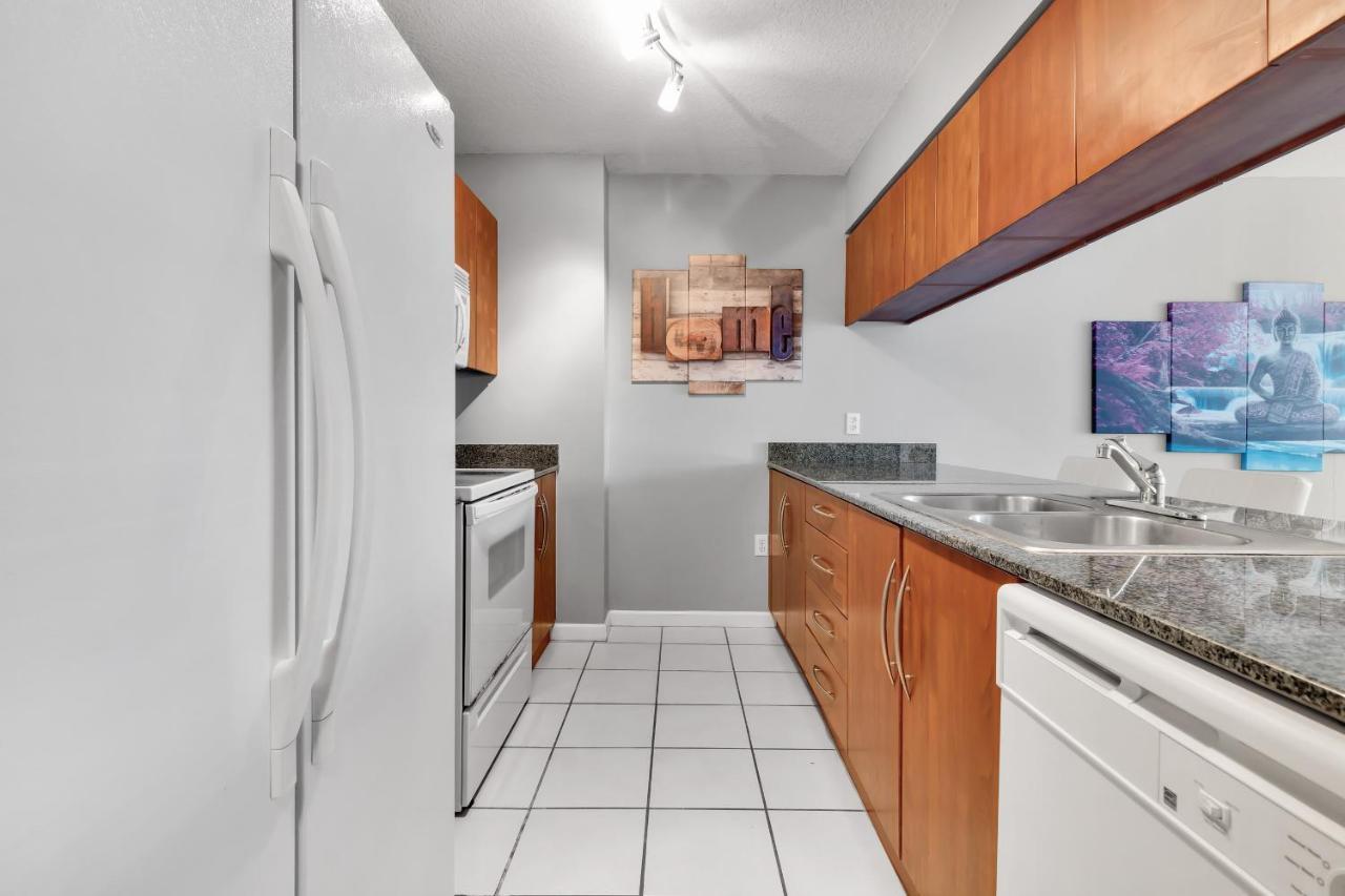 The Club At Brickell Bay Luxury Suites Miami Luaran gambar